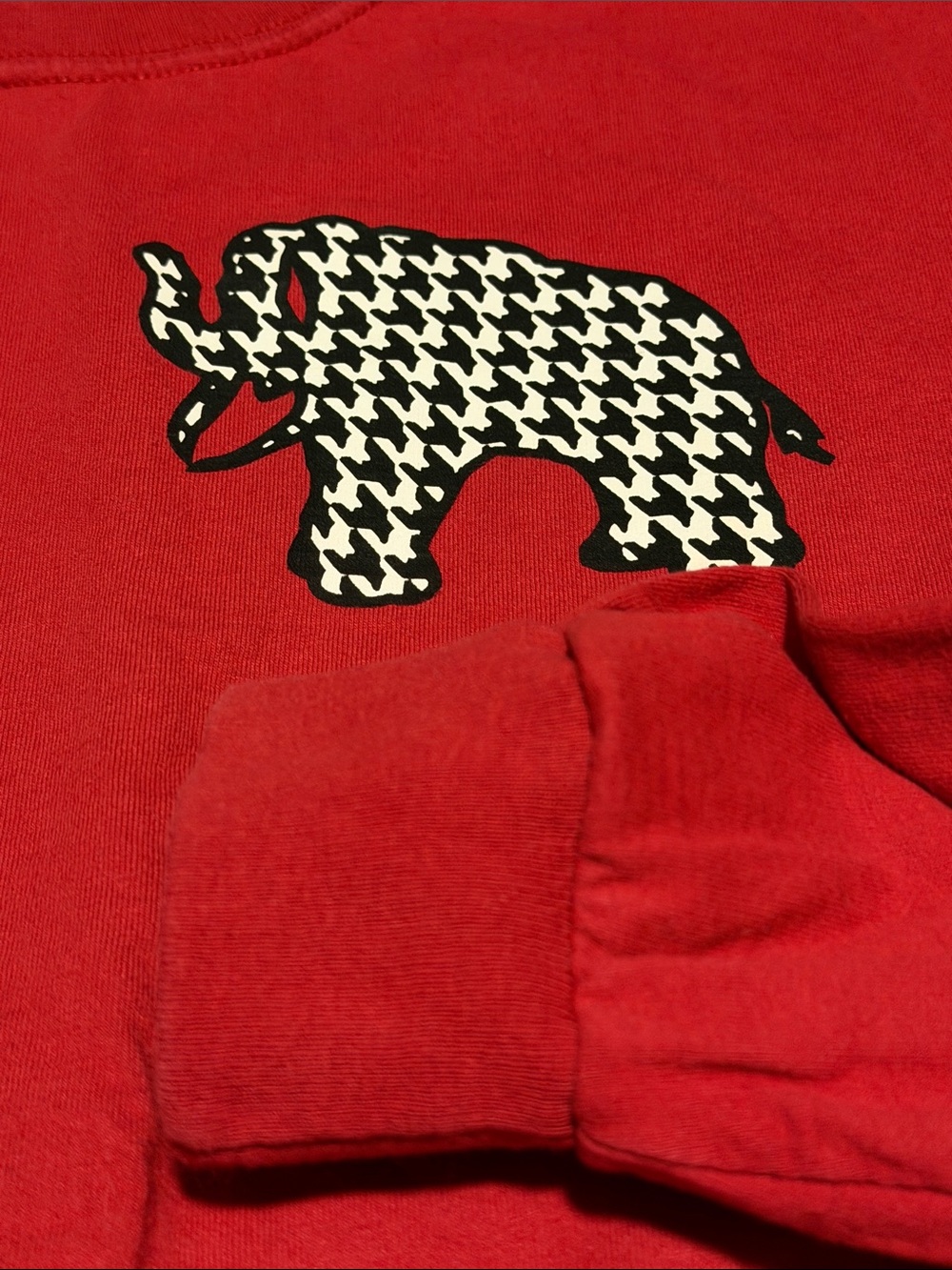 Alabama Houndstooth Elephant long sleeve tee (L)